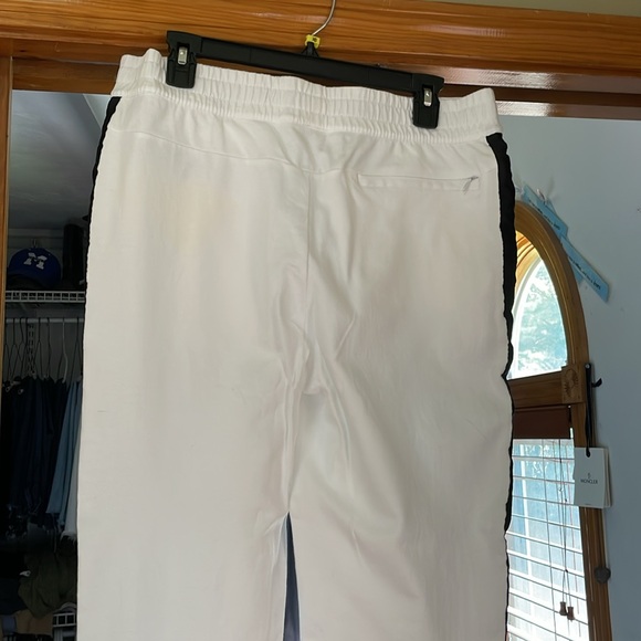 Men’s EA7 Emporio Armani track pants - Picture 15 of 17